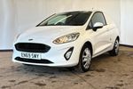 Ford FIESTA Photo 2