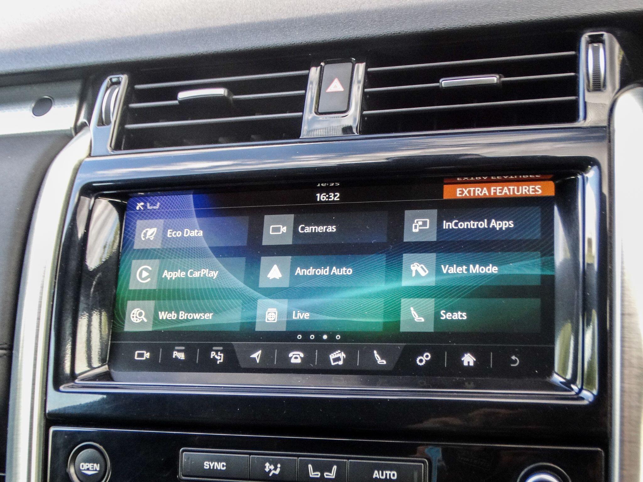 Land Rover Discovery 3.0 SD V6 HSE Auto 4WD Euro 6 (s/s) 5dr — photo 24