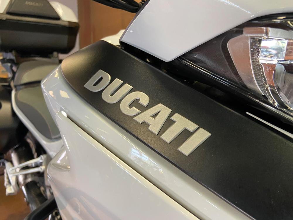 Ducati Multistrada 1260 Photo at-1a76210a96d14e58a5806aa9589ba647.jpg