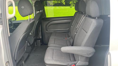 Mercedes-Benz Vito Photo at-1a8d0e9140334ba8bbc45aeea9058b41.jpg