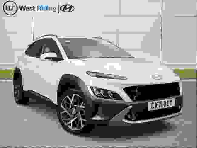 Used 2021 Hyundai KONA 1.6 h-GDi Ultimate DCT Euro 6 (s/s) 5dr White at West Riding