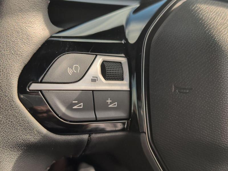 Used Peugeot 2008 BL23VFG 22