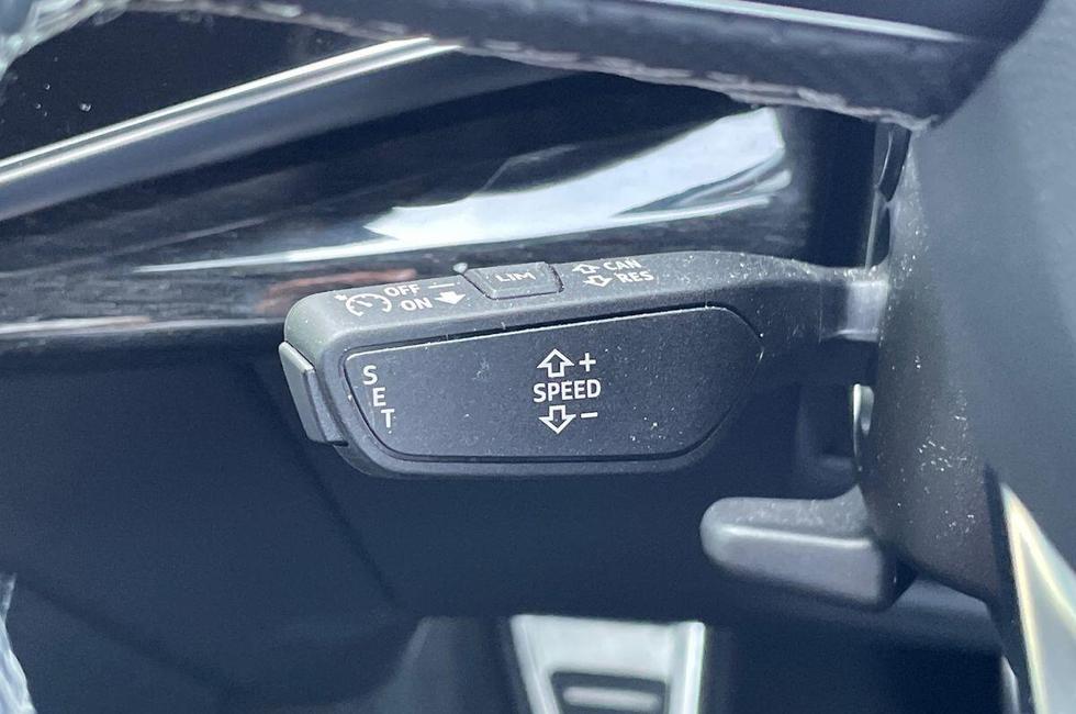 Audi Q8 Photo at-1ad60200f7a2440b84b4c116ee81f96c.jpg