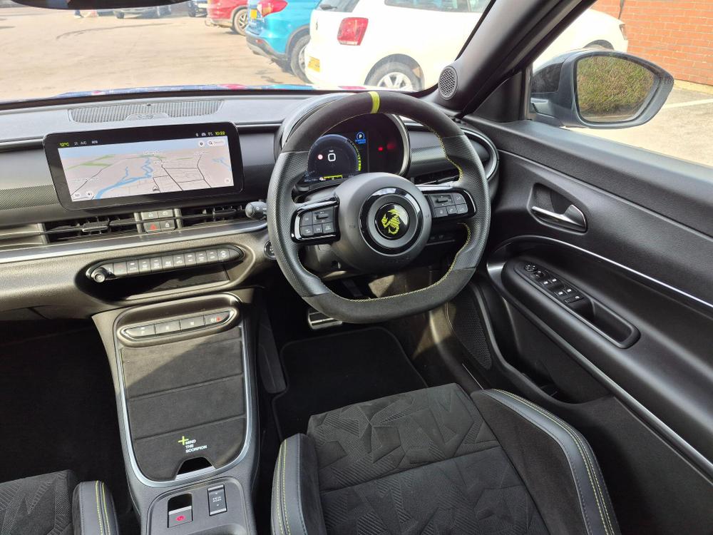 Abarth 600e Photo at-1adcd6db8f704777b82635c9b6e1e096.jpg