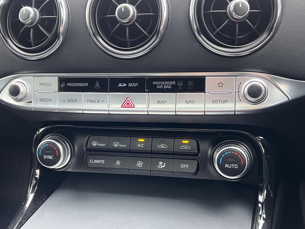 Used Kia Stinger YA69BNE 17