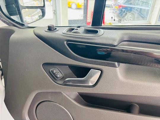 Ford Transit Custom Photo at-1affccd22a0d4a6ca23fc1b1acadc0ff.jpg