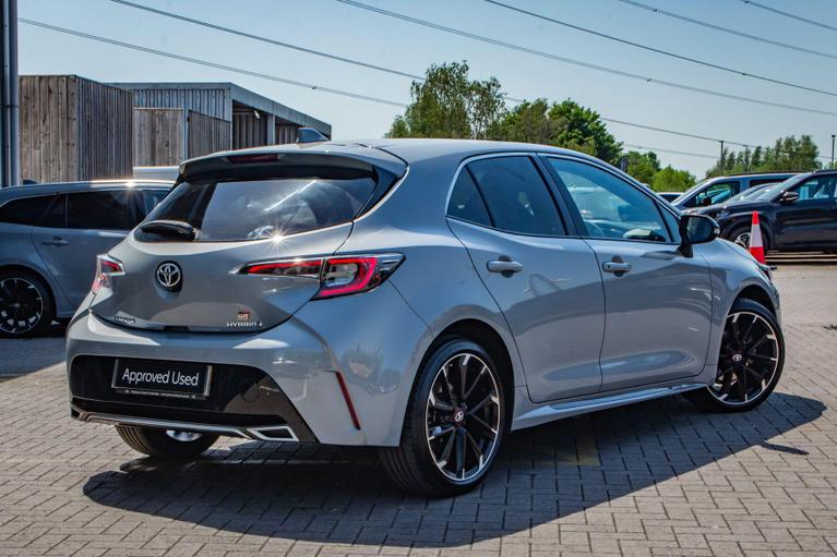 Used Toyota Corolla DU23ELV 2