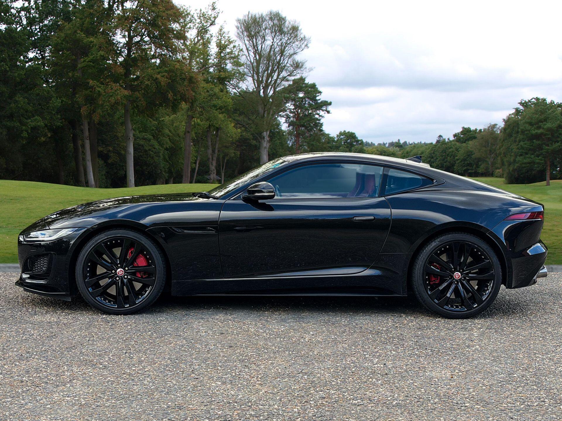 Jaguar F-Type 5.0 V8 R-Dynamic Black Auto AWD Euro 6 (s/s) 2dr — photo 2