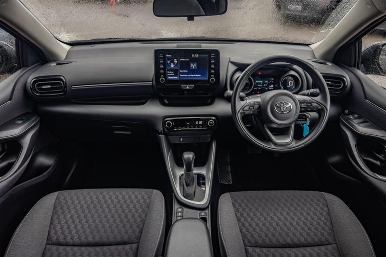 Used Toyota Yaris WP73FJK 8