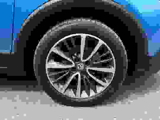 Vauxhall Crossland X Photo at-1b4d88cf127f473d981391bf8b72599b.jpg