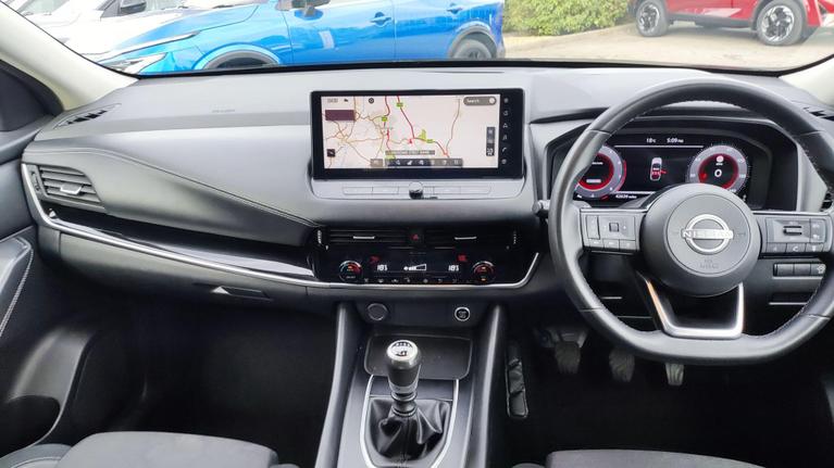 Used Nissan Qashqai DV73WZB 17