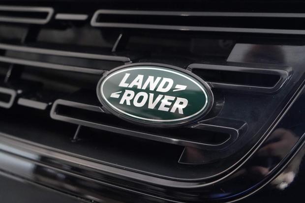 Land Rover RANGE ROVER EVOQUE Photo at-1b78f7666bb344819035080e1d713984.jpg
