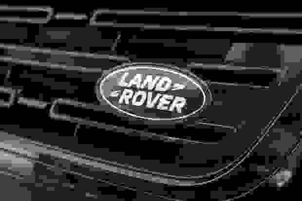 Land Rover RANGE ROVER EVOQUE Photo at-1b78f7666bb344819035080e1d713984.jpg
