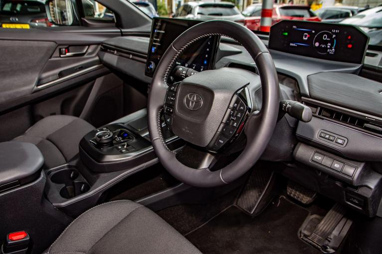 Used Toyota C-HR+ WU26NRK 13