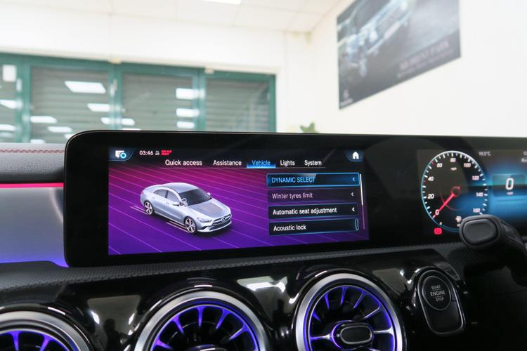 Used Mercedes-Benz CLA YK73OCM 17