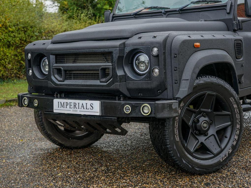 Used Land Rover Defender 110 BXI3945 9