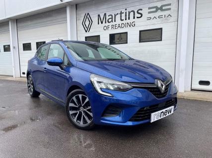 Used 2021 Renault Clio 1.0 TCe Iconic Euro 6 (s/s) 5dr at Martins Group