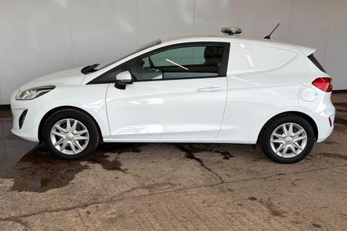 Ford FIESTA Photo at-1be58e2256b44eb9b4889245c1157f49.jpg
