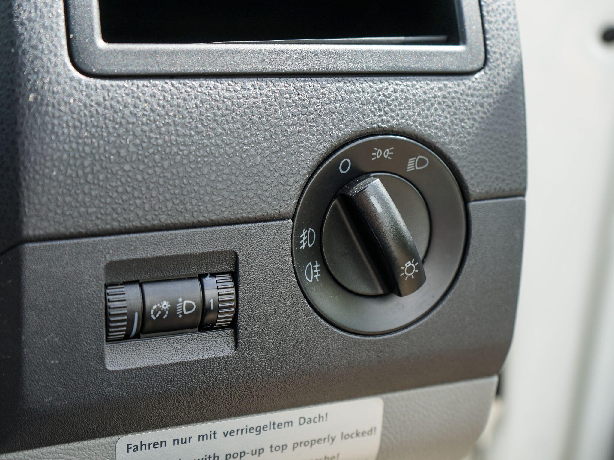 Volkswagen California SE TDI 180 CAMPER — photo 43