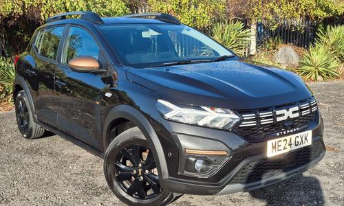 Used 2024 Dacia Sandero Stepway 1.0 TCe EXTREME Euro 6 (s/s) 5dr Black at Staceys Motors