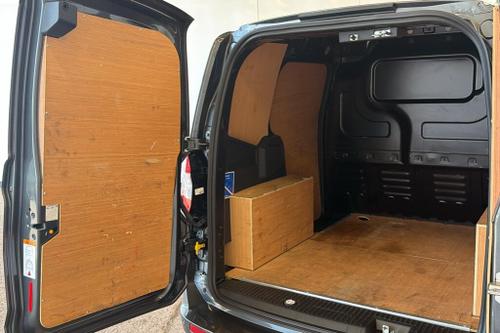 Ford TRANSIT COURIER Photo at-1c6bd2f4a92542199fbaf333eb374f48.jpg