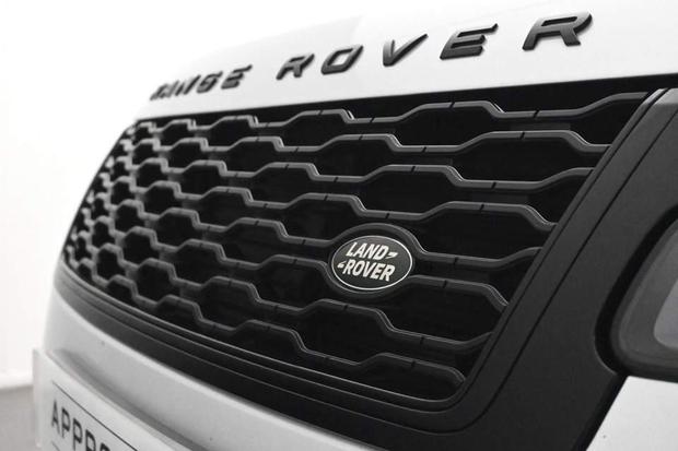 Land Rover RANGE ROVER Photo at-1ccf7bdc0e9d4dbc96515f6b4a84c1a2.jpg