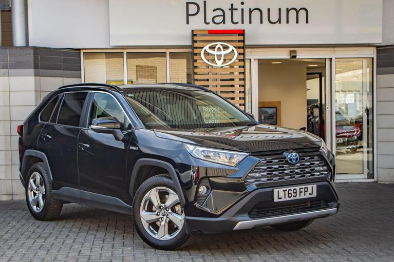 Used Toyota RAV4 LT69FPJ 1