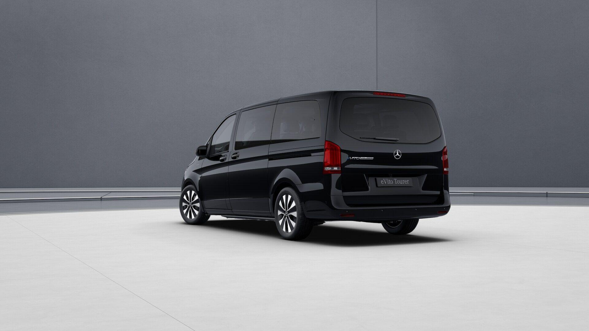 MERCEDES eVito 100kWh PREMIUM Tourer Double Cab 5dr Electric Auto FWD L2 (9Seat) (204 ps) - vehicle photo 2 for sale on PureCar