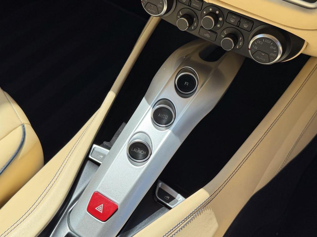 Used Ferrari California OW65KHJ 27