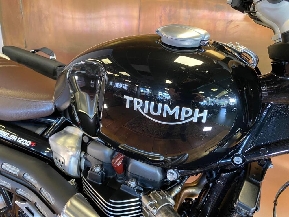 TRIUMPH Scrambler 1200 Photo at-1d274ae0d3284c1d8f6cf83b136f189c.jpg