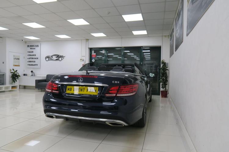 Used Mercedes-Benz E Class LL14YNZ 8