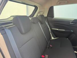 Suzuki Swift Photo 20