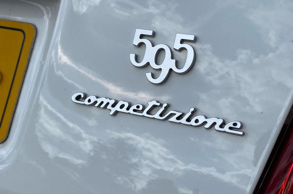 Abarth 595 Photo at-1d6cd311267748938b84660b82509f2a.jpg