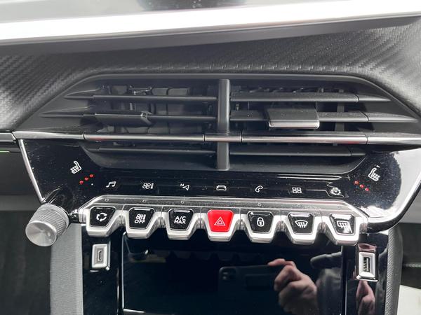 Used Peugeot 2008 MC72EPL 40
