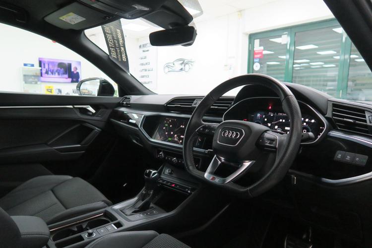 Used Audi Q3 MC23FWX 10