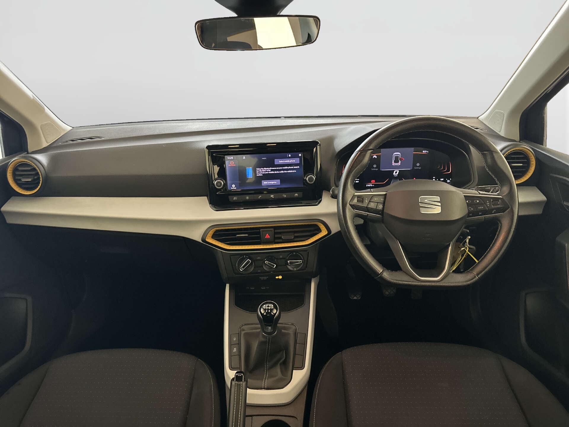 2023 SEAT Arona thumbnail 4