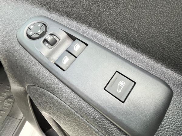 Used Peugeot Partner LP71CWV 24