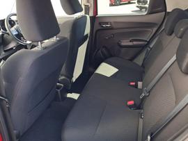 Suzuki Swift Photo 19