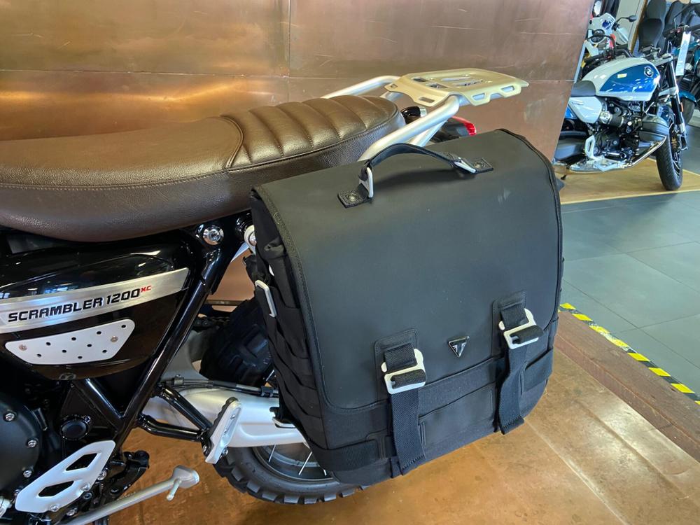 TRIUMPH Scrambler 1200 Photo at-1dbe85a143e049bea5196b8c811d74bf.jpg