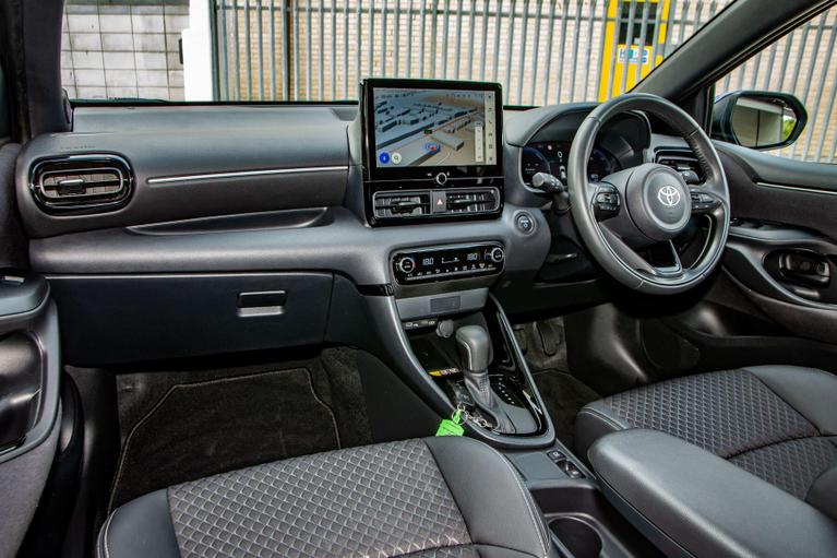 Used Toyota Yaris WM25CYT 14