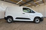Peugeot PARTNER Photo 5