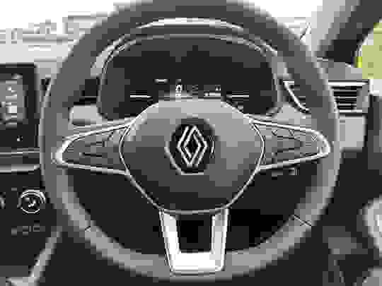 Renault Clio Photo at-1e3a8dd2d36d4a9aba8aa3208efb1bf4.jpg