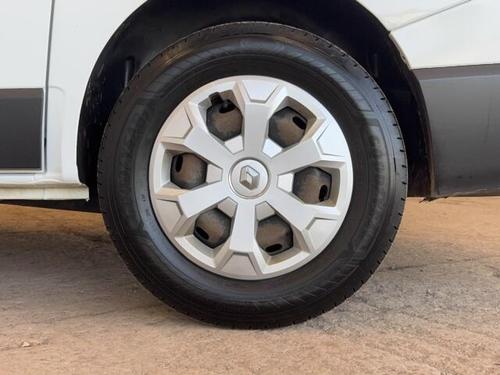 Renault TRAFIC Photo at-1e51591cb7d54cc9bf6d4d0b658ef681.jpg