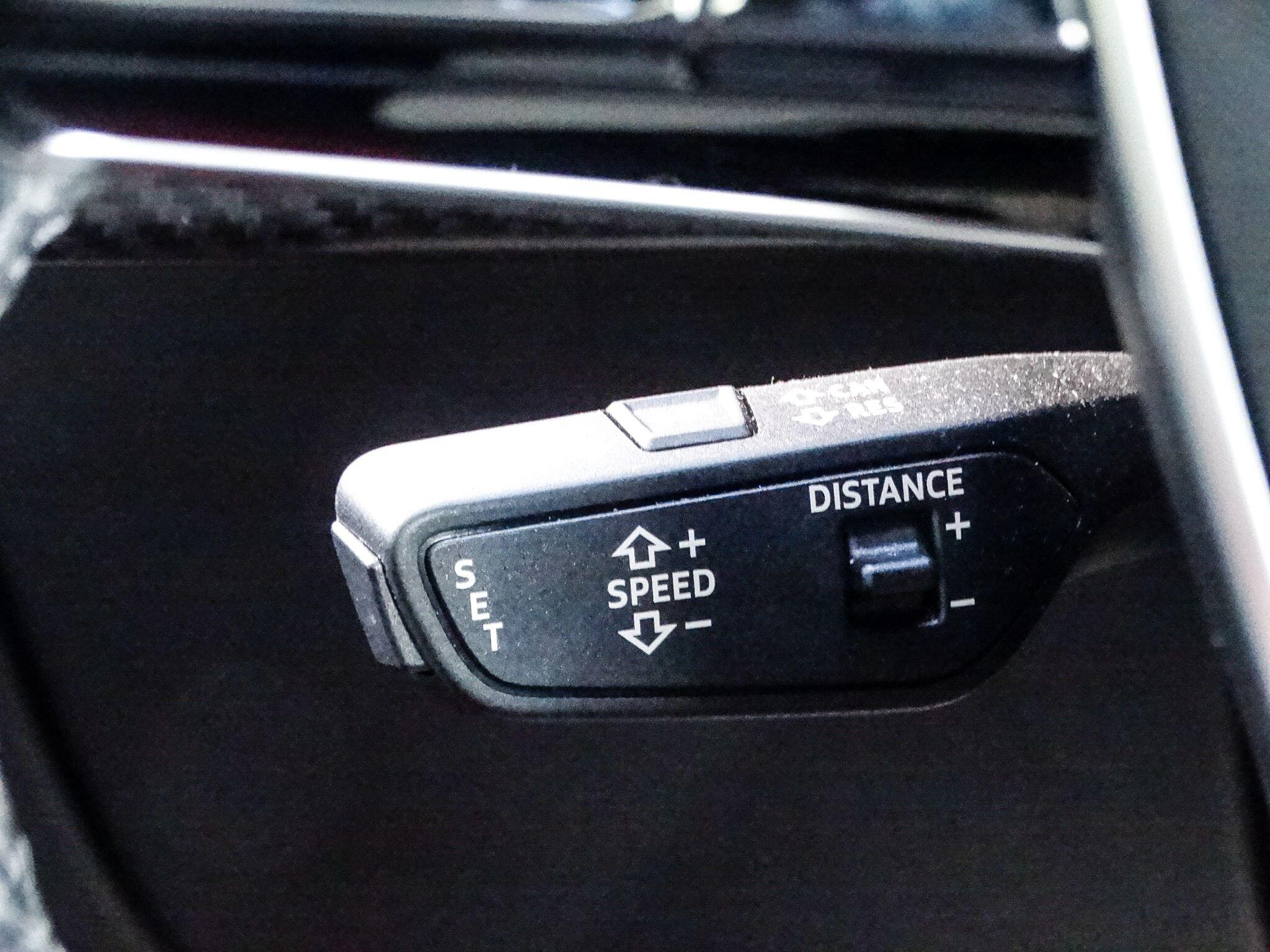 Audi RS e-tron GT 93.4kWh Auto quattro 4dr — photo 37