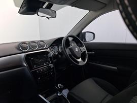 Suzuki Vitara Photo 19