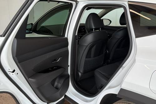 Hyundai TUCSON Photo at-1e7a9c1400f84569926dd1ff41cb5918.jpg