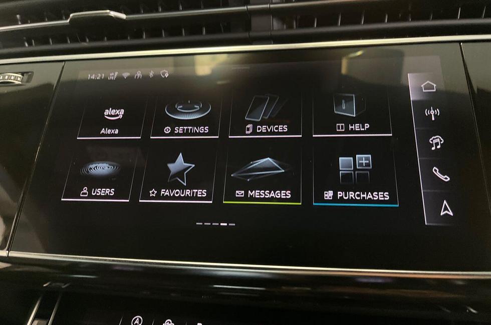 Audi Q8 Photo at-1e915753658340928888ec0255d4daef.jpg