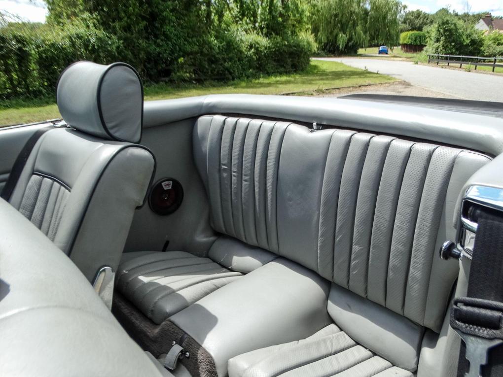 Used Mercedes-Benz 500 SL WCN897Y 18