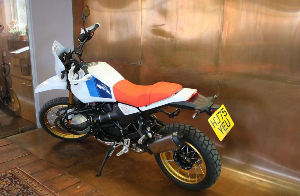 BMW R 12 G/S Photo at-1eab0ec63308474e9e84051db8b65031.jpg