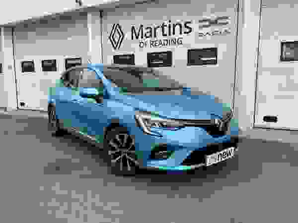 Used 2019 Renault Clio 1.0 TCe Iconic Euro 6 (s/s) 5dr Blue at Martins Group